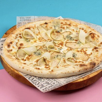 С ГРУШЕЙ И ГОРГОНЗОЛОЙ