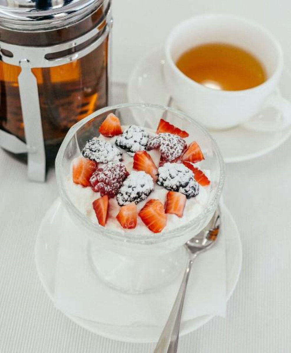 Йогурт «Rafe с ягодами»