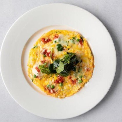 Фриттата с маринованной индейкой