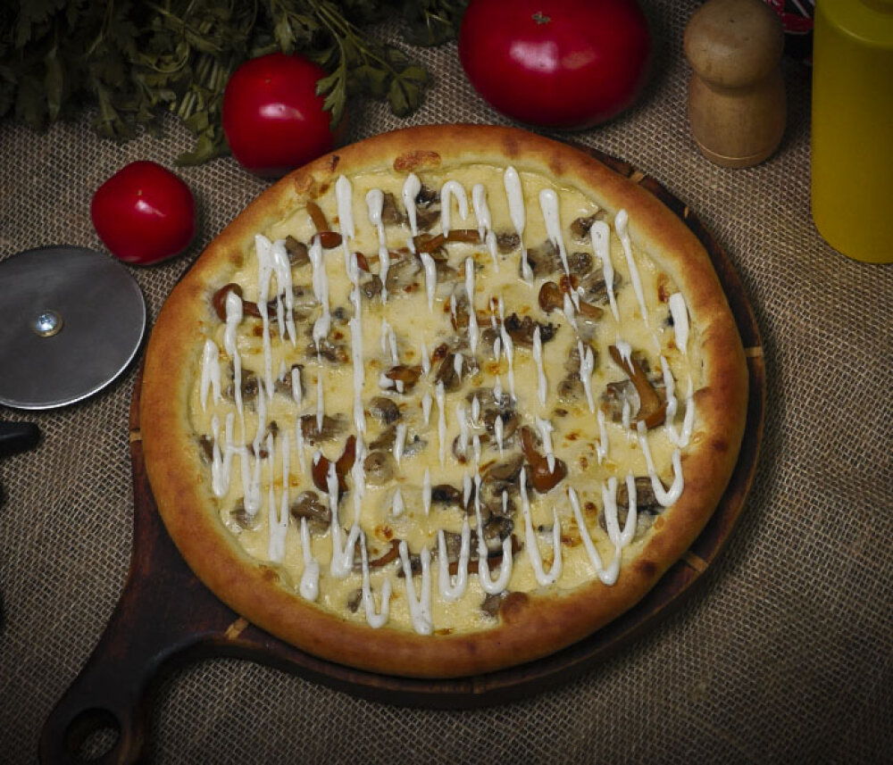 Пицца «Грибной улёт» (халяль) 35 см