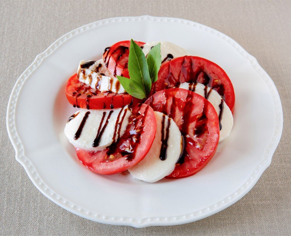 Салат "Caprese"