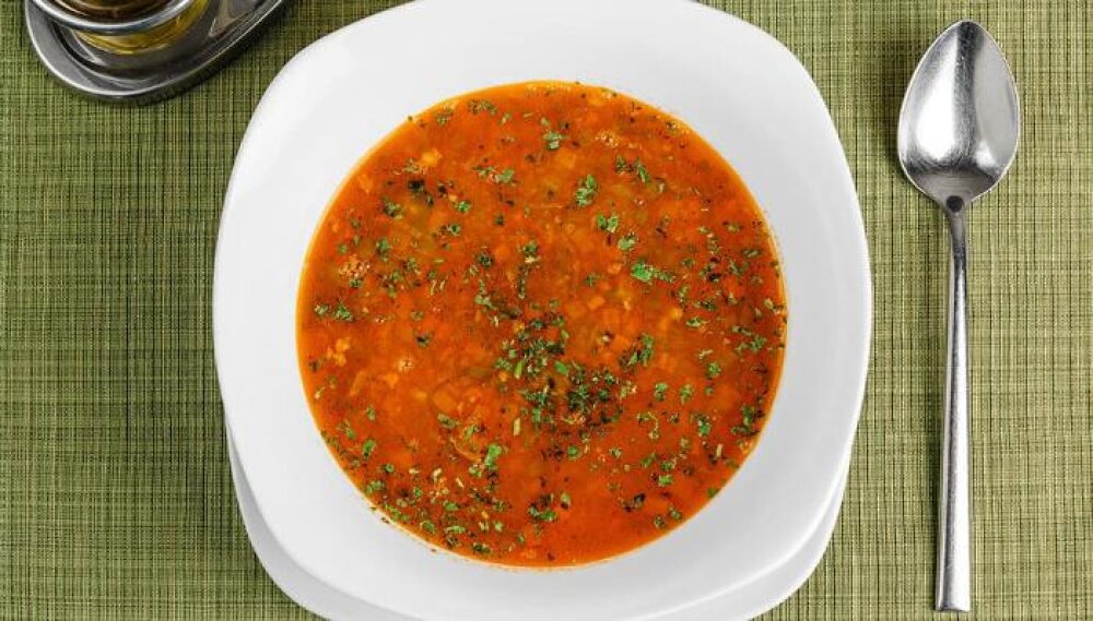 Ароматный суп из индейки и красной фасоли