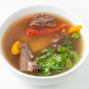 Қой етінен сорпа