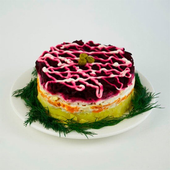 Салат «Сельдь под шубой» (сезонно)