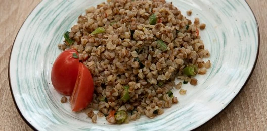 Гречка с овощами