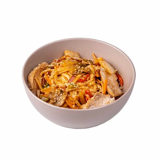 Удон с курицей в соусе карри