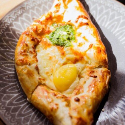 Хачапури по-аджарски