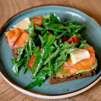 Тосты с семгой