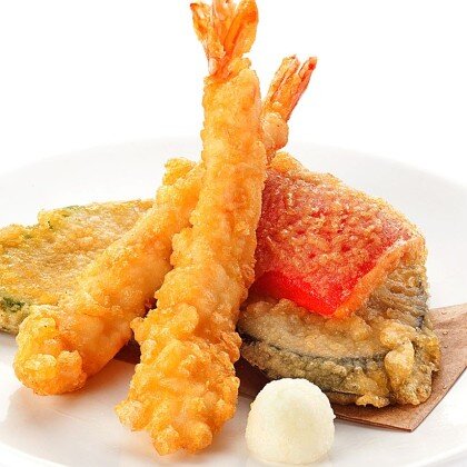 Темпура креветки с овощами