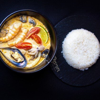 Том Ям с морепродуктами