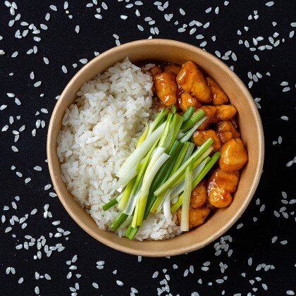 Рис с курицей в кисло-сладком соусе