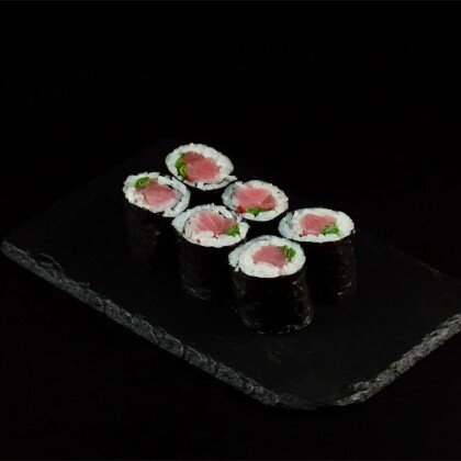 Хосомаки с тунцом