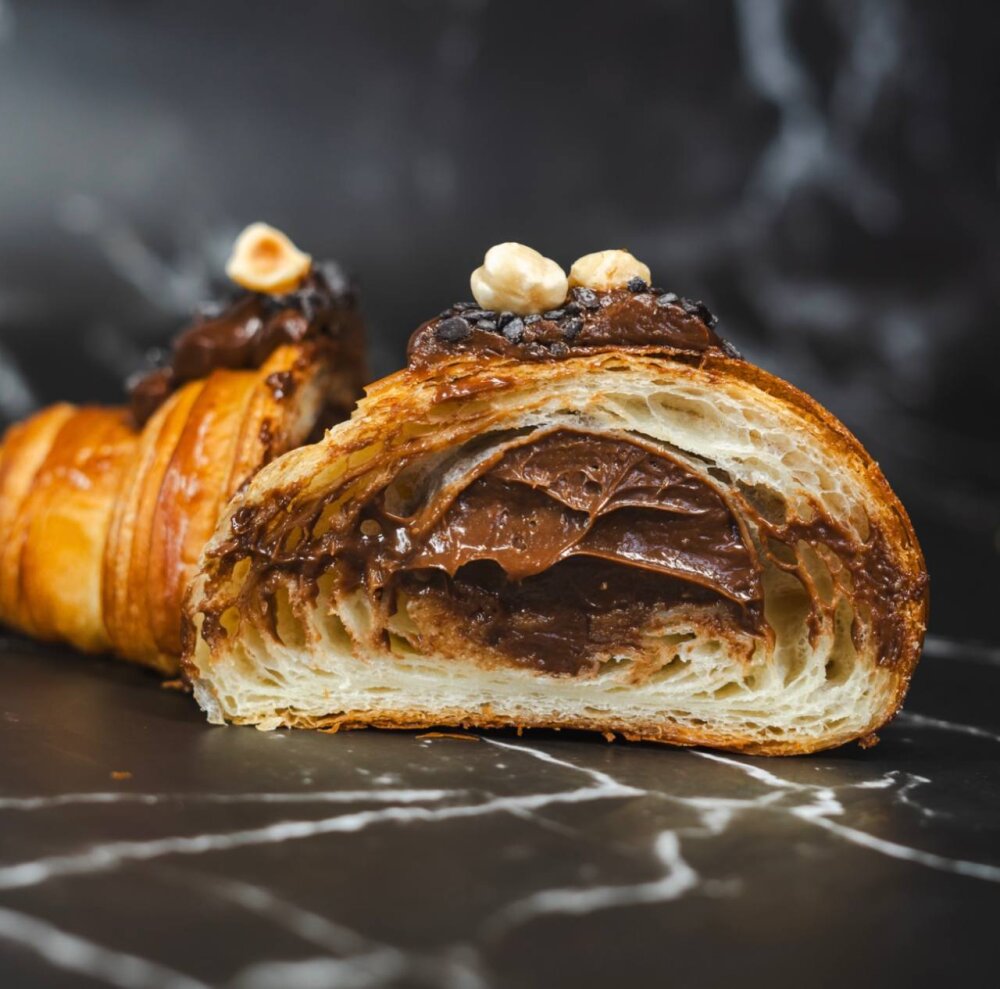 Croissant čokoládovo-oriechový