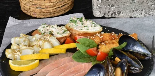 Коктейль из морепродуктов