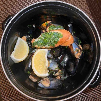 Мидии в вине