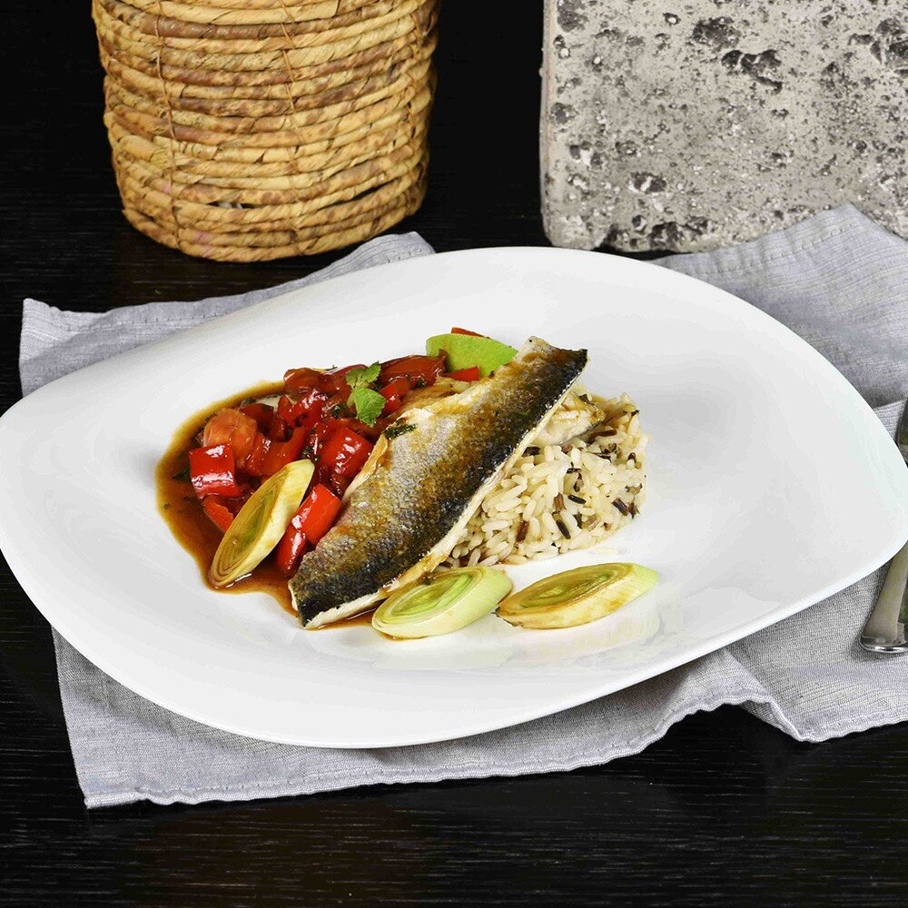 Филе сибаса под соусом мохито