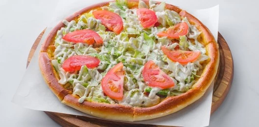 Пицца Цезарь с курицей