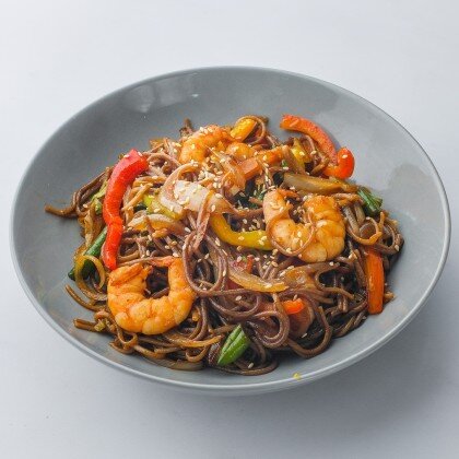 Лапша wok с креветками