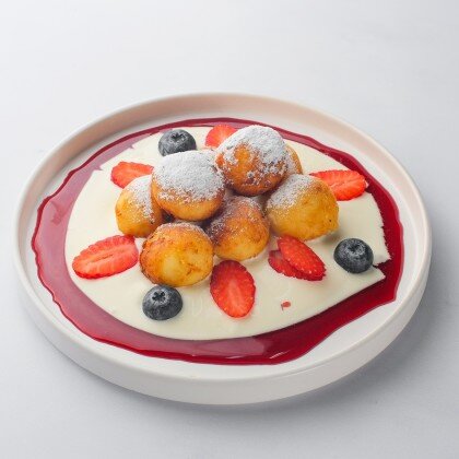 Творожные шарики в сливочно-заварном креме