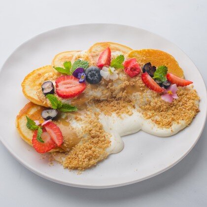 Панкейки с заварным кремом и сливочной карамелью