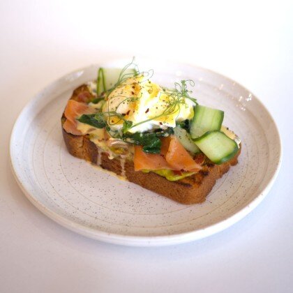 Бенедикт с Семгой, Яйцом Пашот  и Соусом Голандез