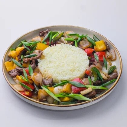 Мясо по-тайски с рисом