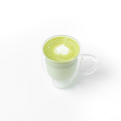 Баламалы сүт қосылған Матча-Латте