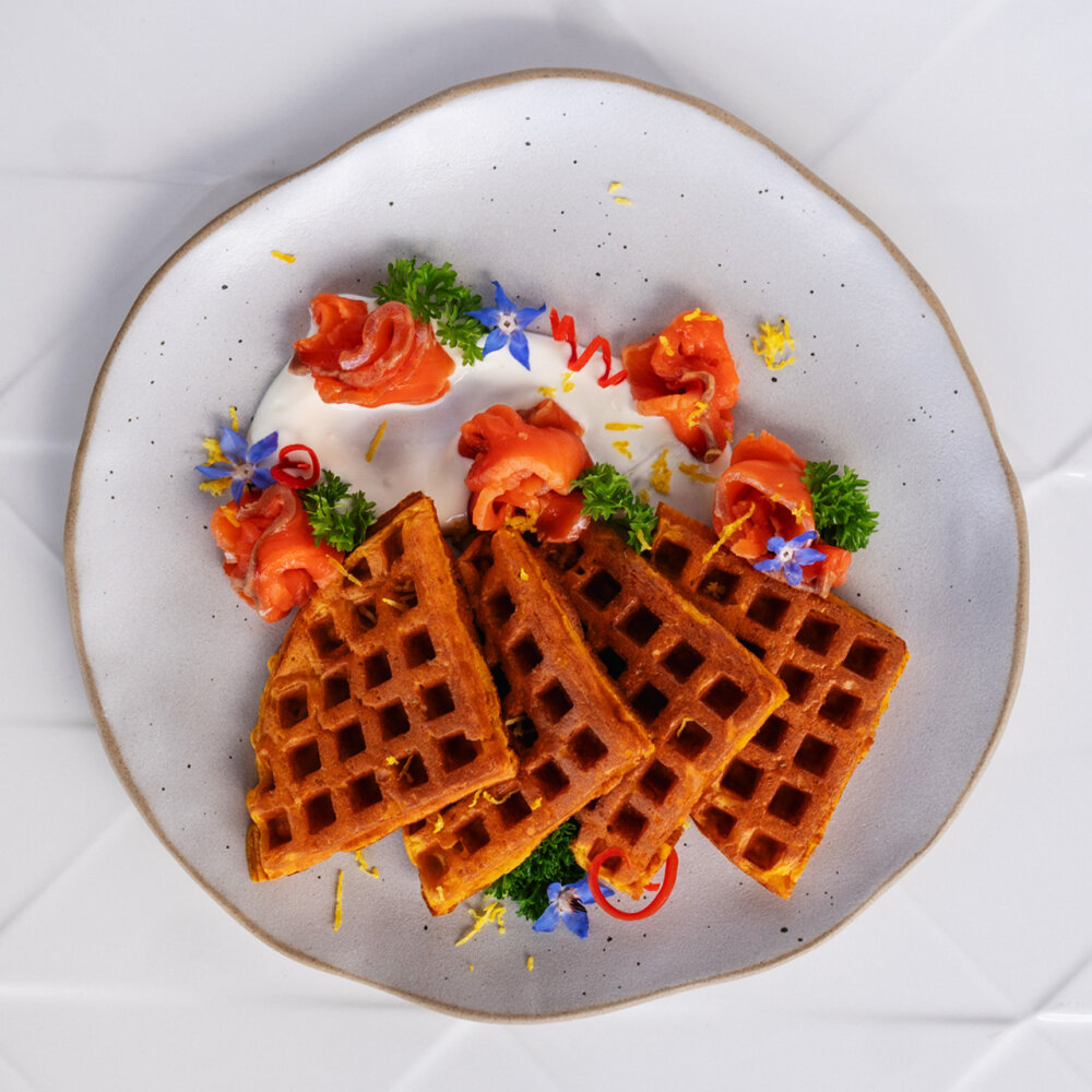 Protein vegetable waffle with salmon (GF, LF)