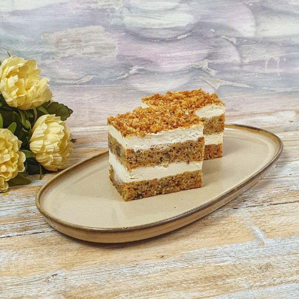 CARROT CAKE пирожное