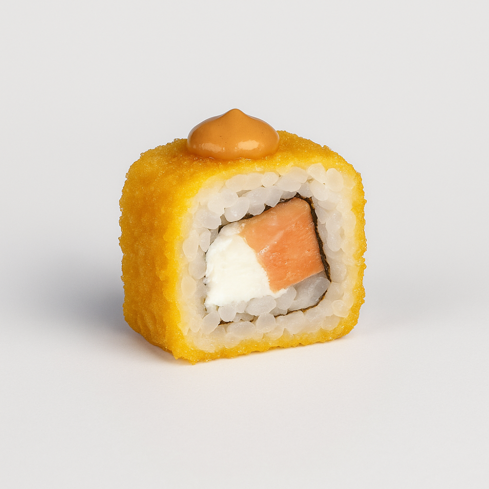 Жаренный ролл с лососем и соевым айоли