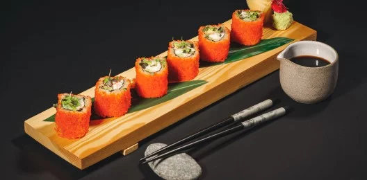 Калифорния с крабом