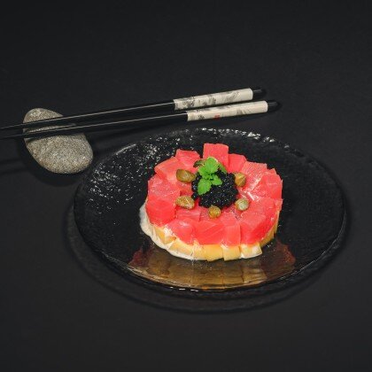 Тартар тунец с манго