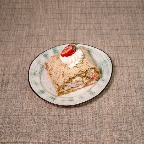 Фисташковый рулет