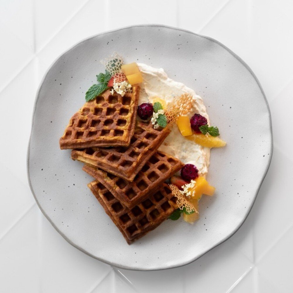 Protein Mango Waffles with Fruits (GF,LF, VGT)