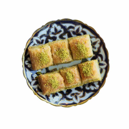 Пахлава фисташковая с мороженым