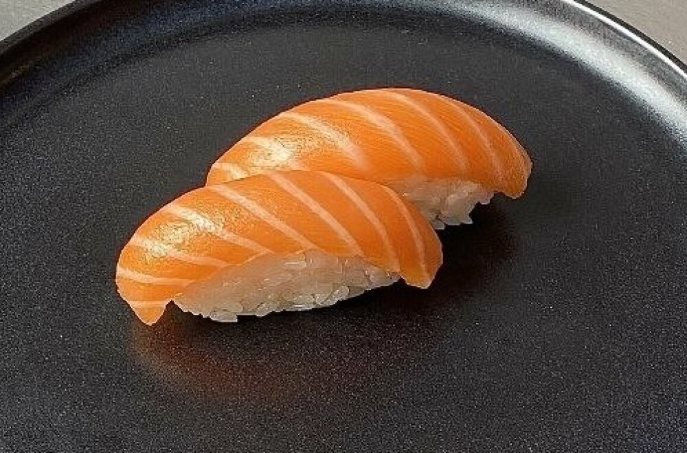 Nigiri Salmón