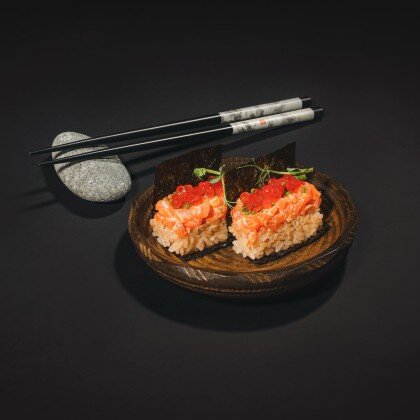 Опен ролл с лососем