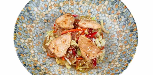 Фунчоза с курицей