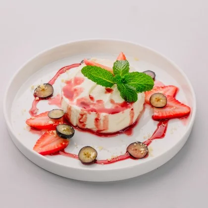 Творожный мусс с ягодами