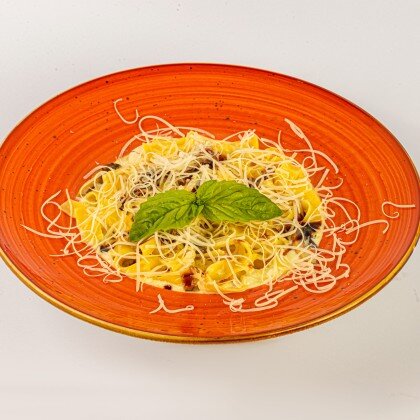 Паста альфредо с курицей