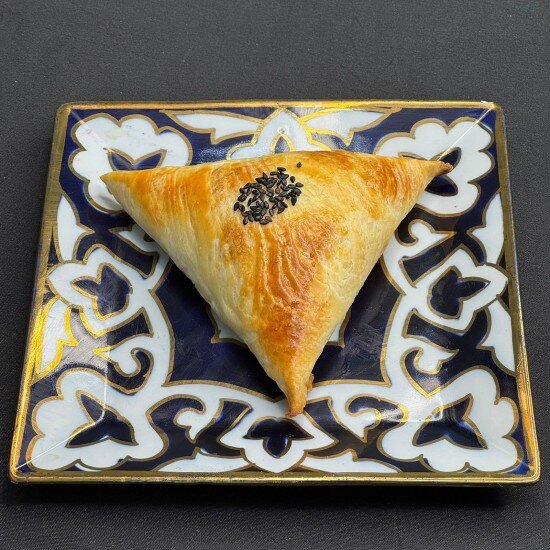 Самса слоеная