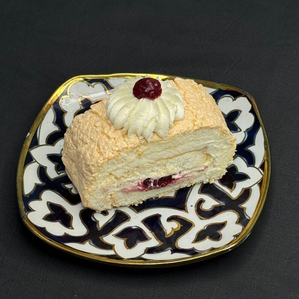 Меренговый рулет