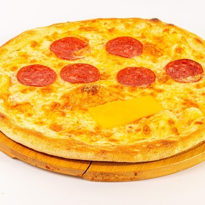 Сет 4 вкуса: сырная, пепперони, цыпленок с томатами, болоньезе 2 пиццы