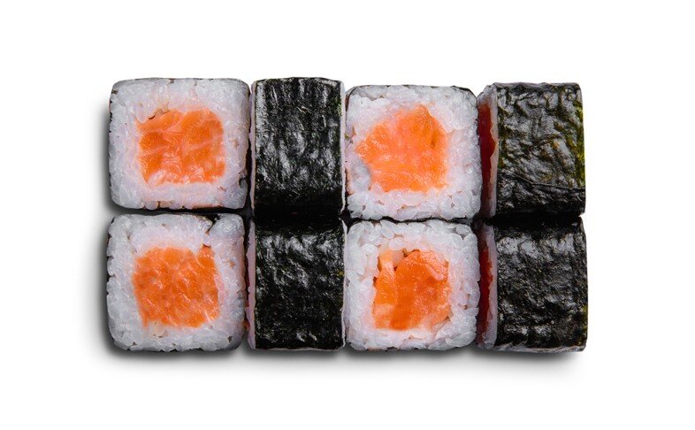 Ролл с лососем