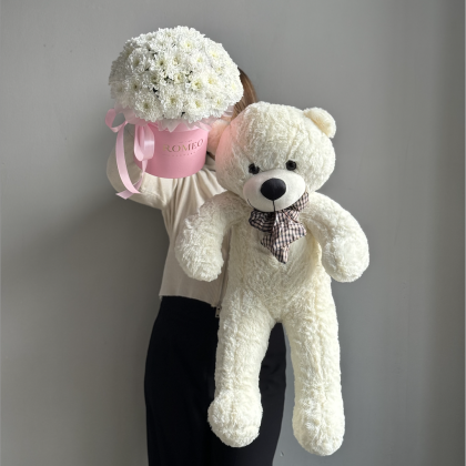 Хризантемы в коробке + мишка 120 см