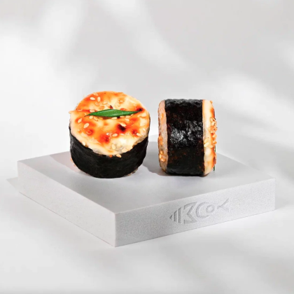 Запеченный ролл с лососем 6 шт.