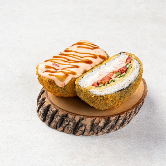 Суши бургер с курицей