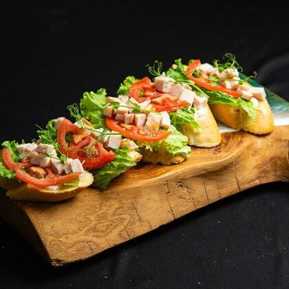 Брускетта с курочкой 5шт/Предзаказ