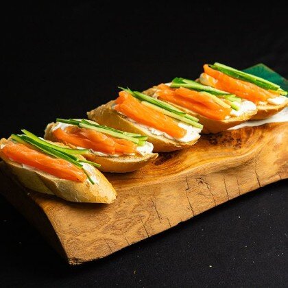 Брускетта с семгой 5 шт/Предзаказ