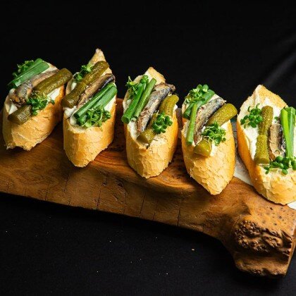 Брускетта Шпроты 5шт/ПРЕДЗАКАЗ